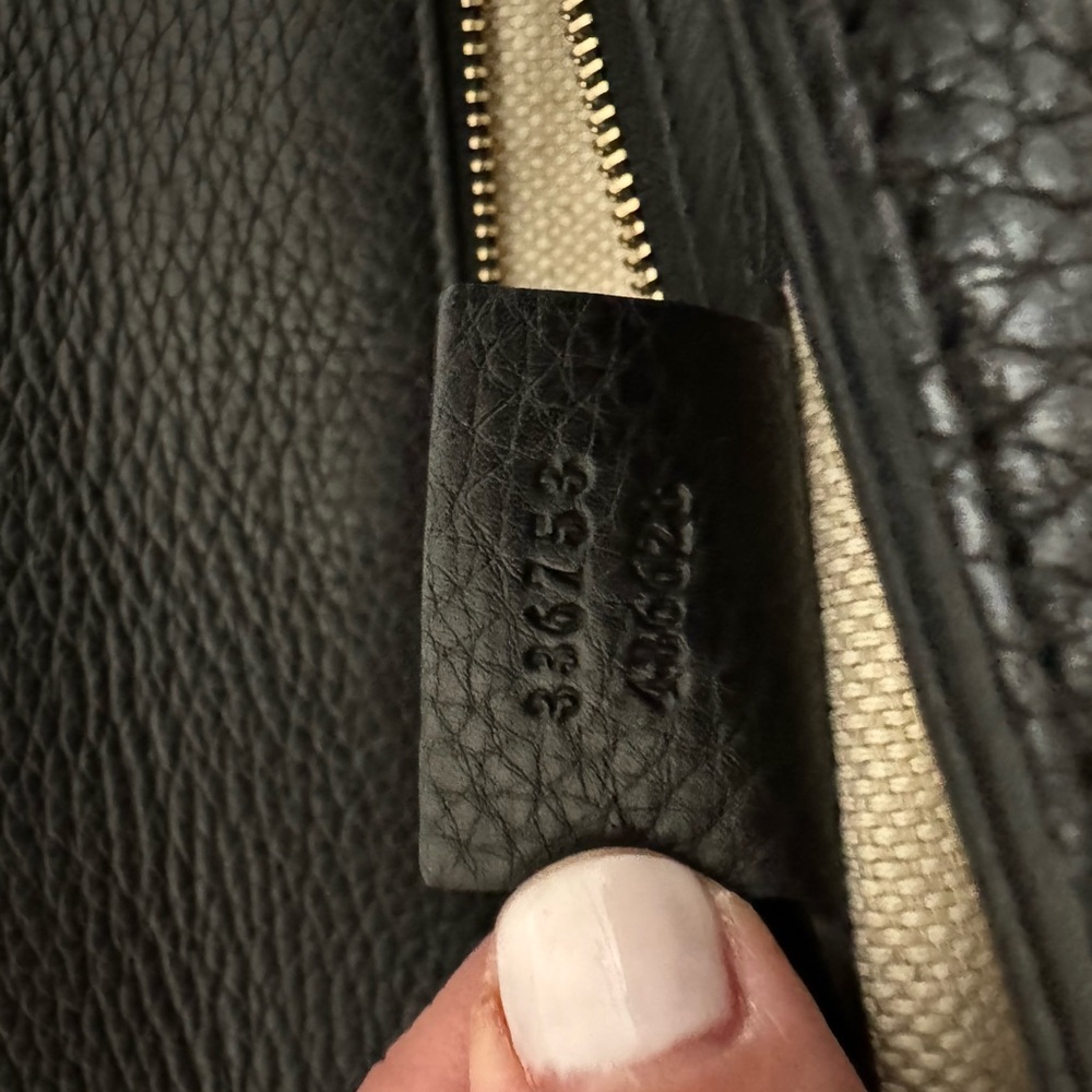 Gucci Black Leather Clutch - Picture 7 of 8